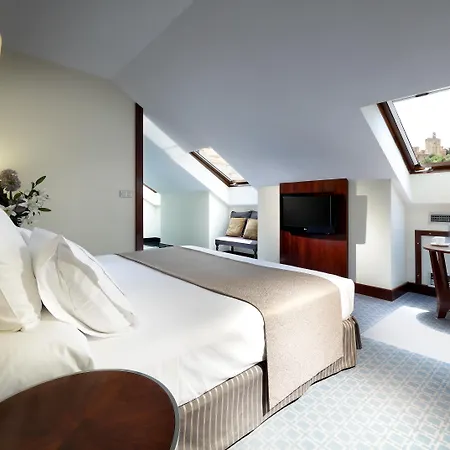 Hotel Eurostars Gran Via 5*