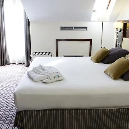 Eurostars Gran Via 5* Granada