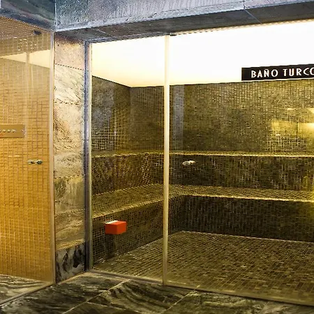 Hotel Eurostars Gran Via 5*