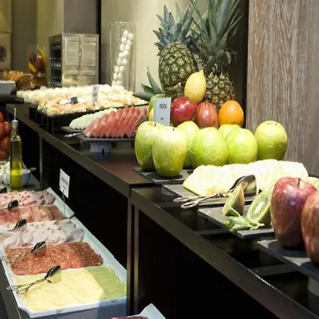 Hotel Eurostars Gran Via 5*